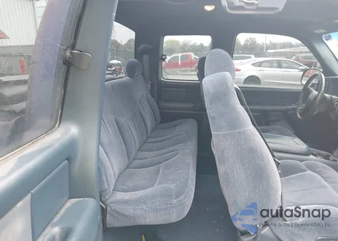 1999 Chevrolet Silverado 1500 Ls из США, поврежденный, VIN 2GCEK19T3X1206866